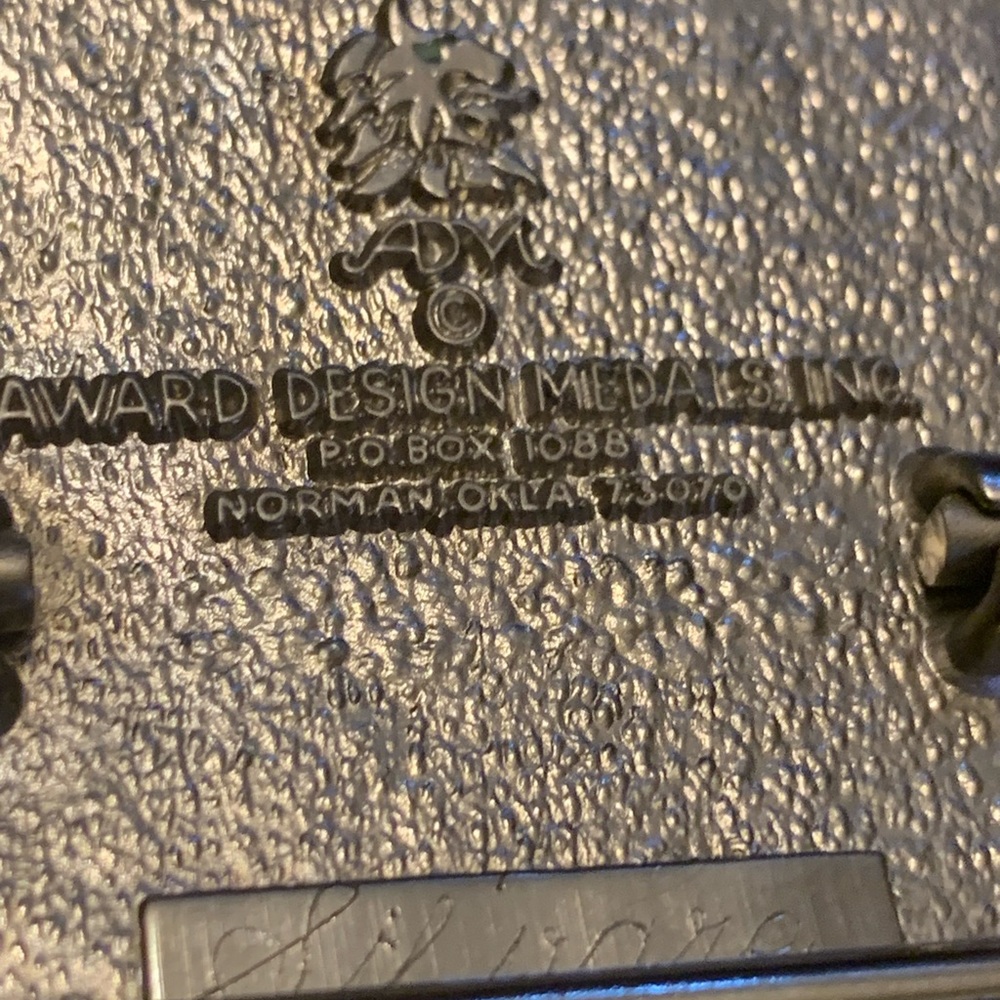 Award designs Pisces silverplate belt buckle - Picture 6 of 8